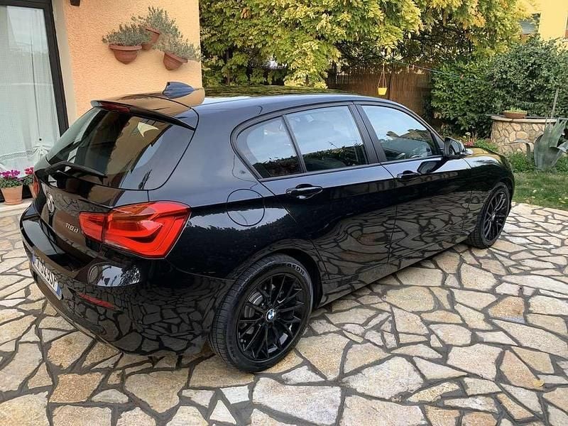 Usata BMW 118 Advantage 150 CV (110 kW) 2019 Utilitaria