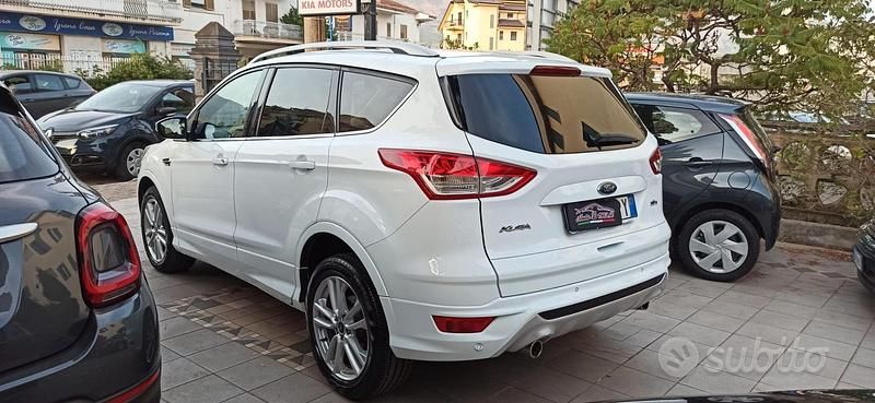 Usata Ford Kuga 2016 Bianco SUV