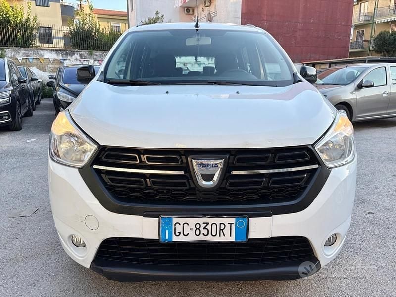 Usata Dacia Lodgy 116 CV (85 kW) 2020 Bianco Monovolume
