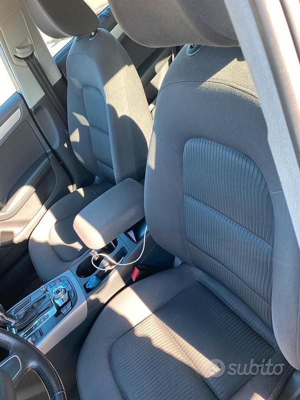 Begagnad Audi A4 143 HK (105 kW) 2012 Grå Sedan
