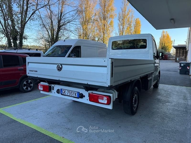 Usata VW Crafter 140 CV (102 kW) 2022 Bianco Furgone