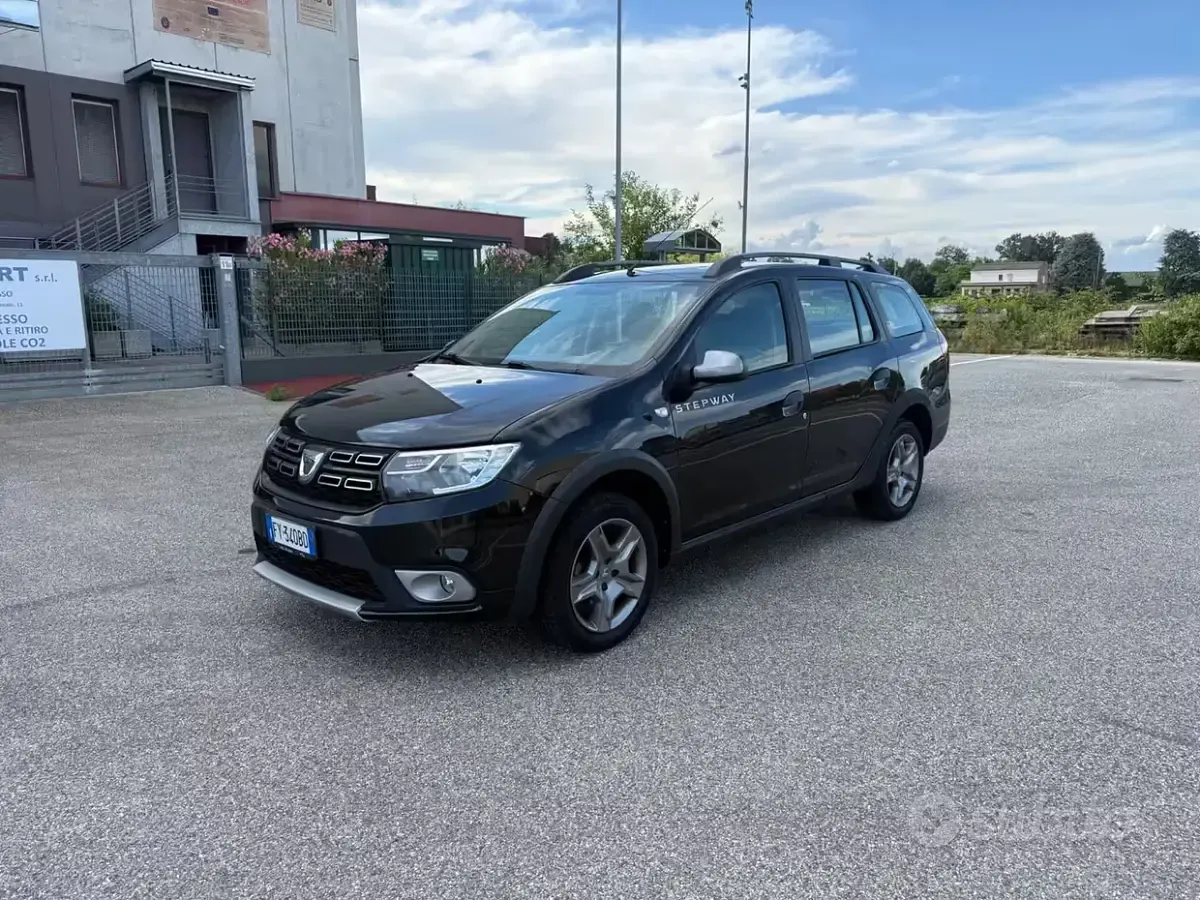 Usata Dacia Logan MCV Stepway 95 CV (69 kW) 2019 Grigio Station wagon