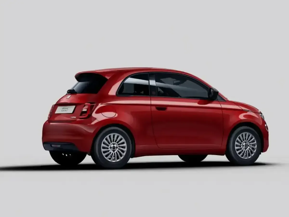Nuova Fiat 500 Pop 2026 Rosso Berlina