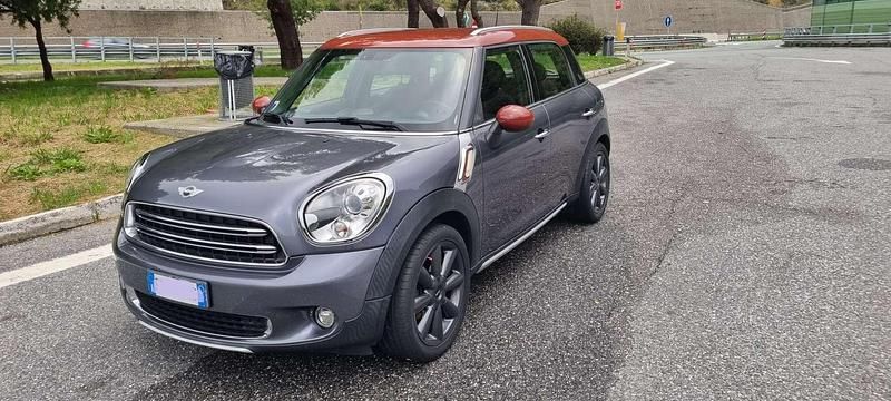 Usata Mini Park Lane Countryman 111 CV (81 kW) 2015 Grigio SUV