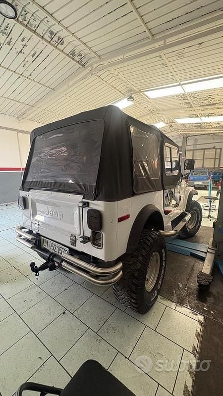 Usata Jeep CJ 1981 Bianco SUV