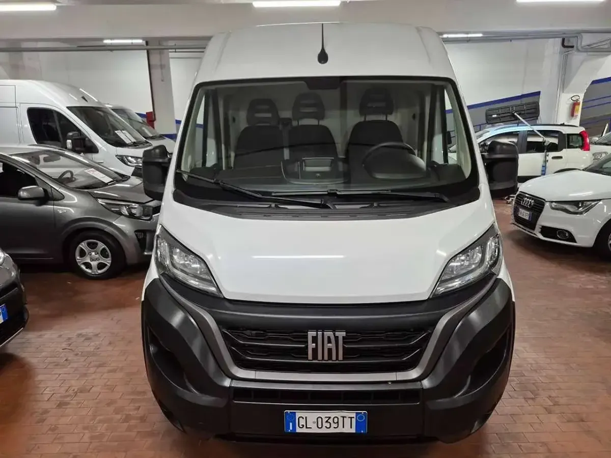 Usata Fiat Ducato 140 CV (102 kW) 2022 Bianco ducato past. Furgone