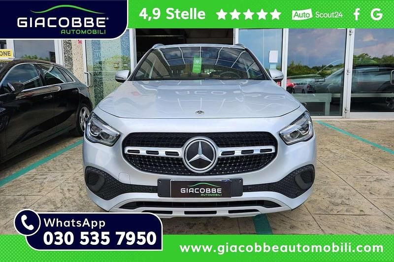 Argento iridio Usata 2021 Mercedes GLA200 SUV | 27.400 € (Super prezzo) - Immagine 1/4