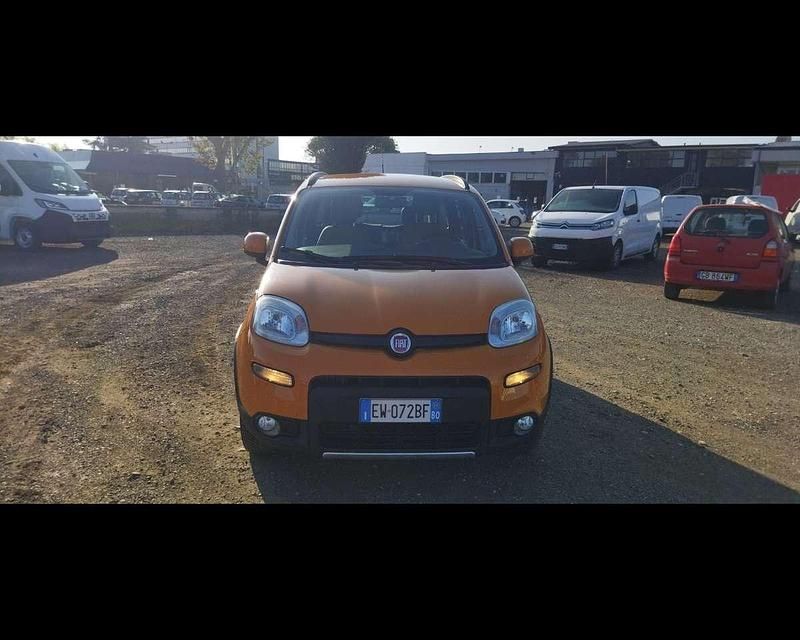 Usata Fiat Panda Trekking 75 CV (55 kW) 2014 Arancio Berlina