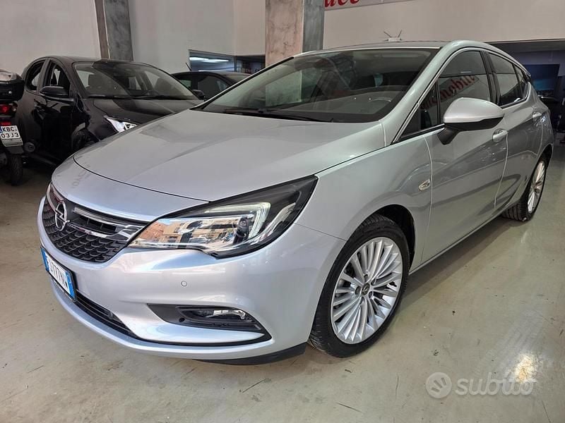 Usata Opel Astra 110 CV (80 kW) 2017 Grigio Berlina