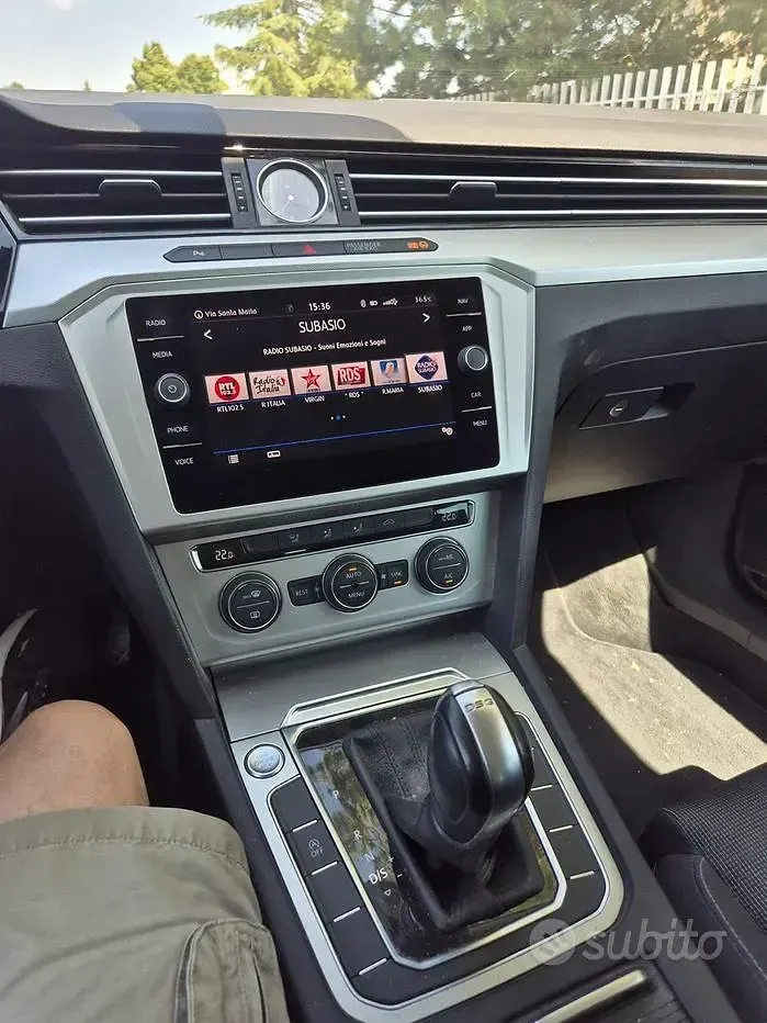 Usata VW Passat 150 CV (110 kW) 2018 Bluazzurro Station wagon