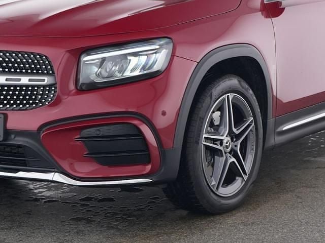 Usata Mercedes GLB200 Premium 163 CV (119 kW) 2024 Rosso SUV