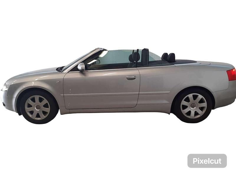 Usata Audi Cabriolet 170 CV (125 kW) 2002 Grigio Cabrio