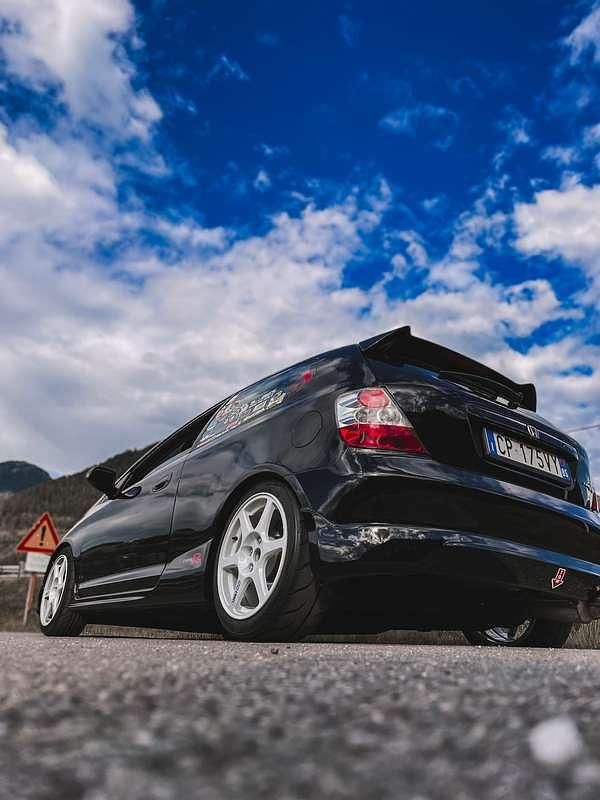 Usata Honda Civic Type R 200 CV (147 kW) 2004 Berlina