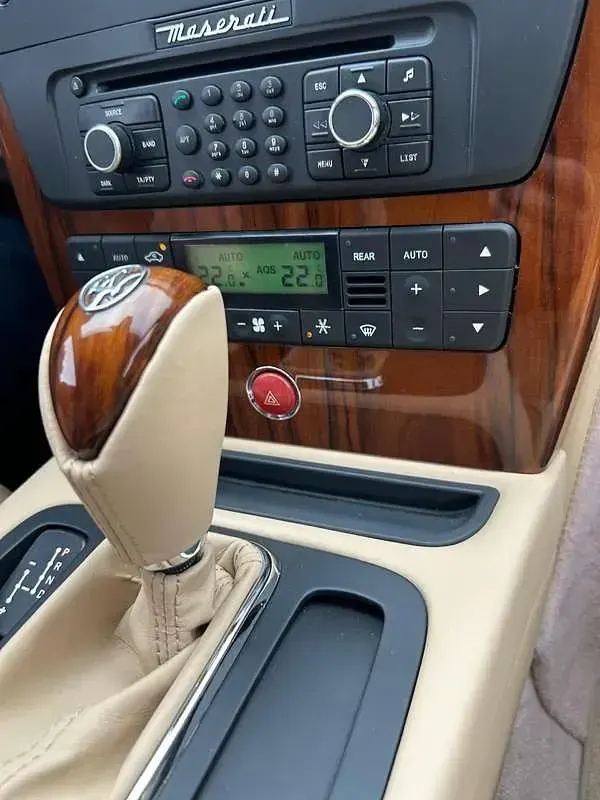 Usata Maserati Quattroporte 431 CV (317 kW) 2009 Blu/azzurro Berlina