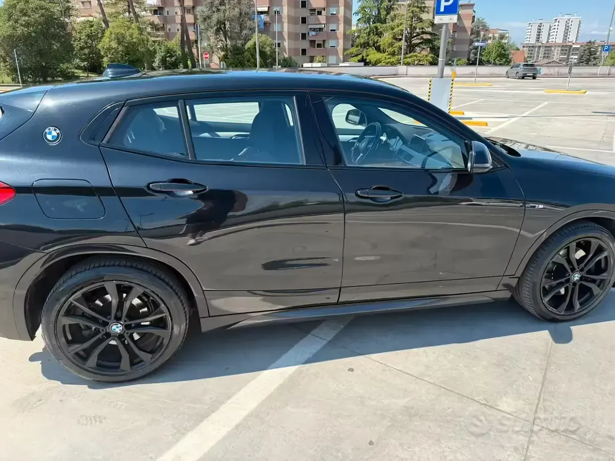 Usata BMW X2 Efficient Dynamics 190 CV (139 kW) 2018 Nero SUV