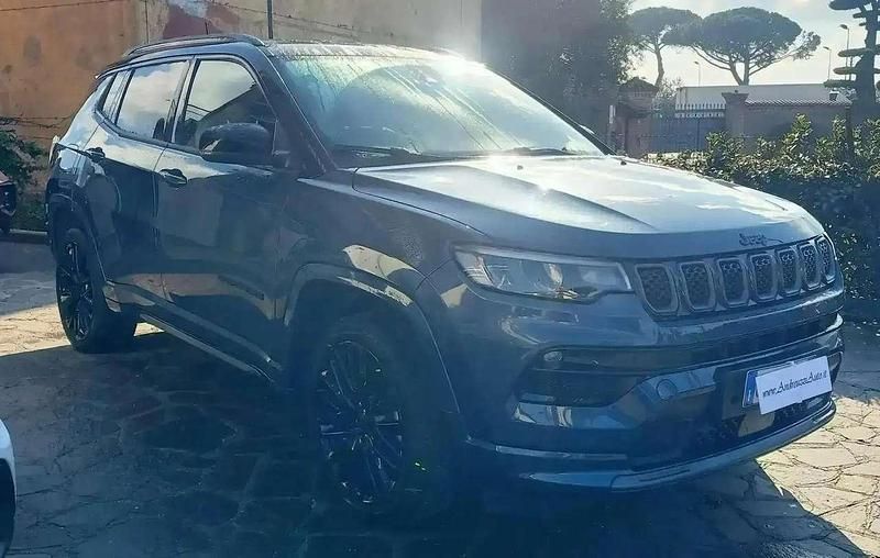 Usata Jeep Compass 179 CV (131 kW) 2023 Blu/azzurro SUV