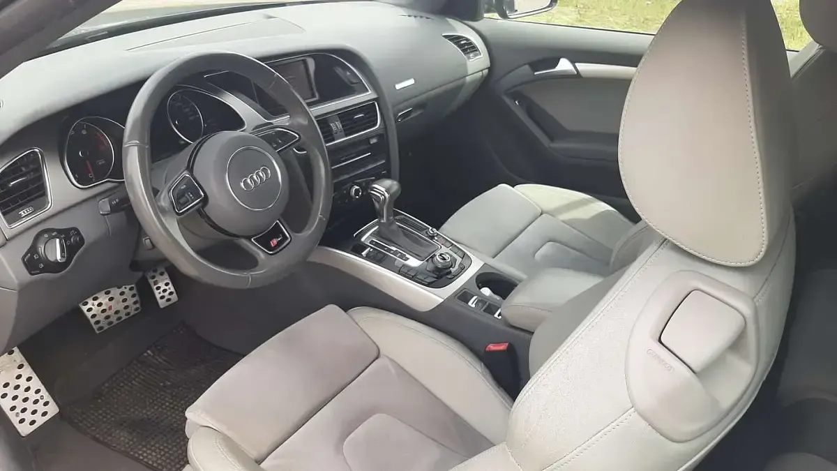 Usata Audi A5 Cabriolet Ambiente 170 CV (125 kW) 2012 Cabrio