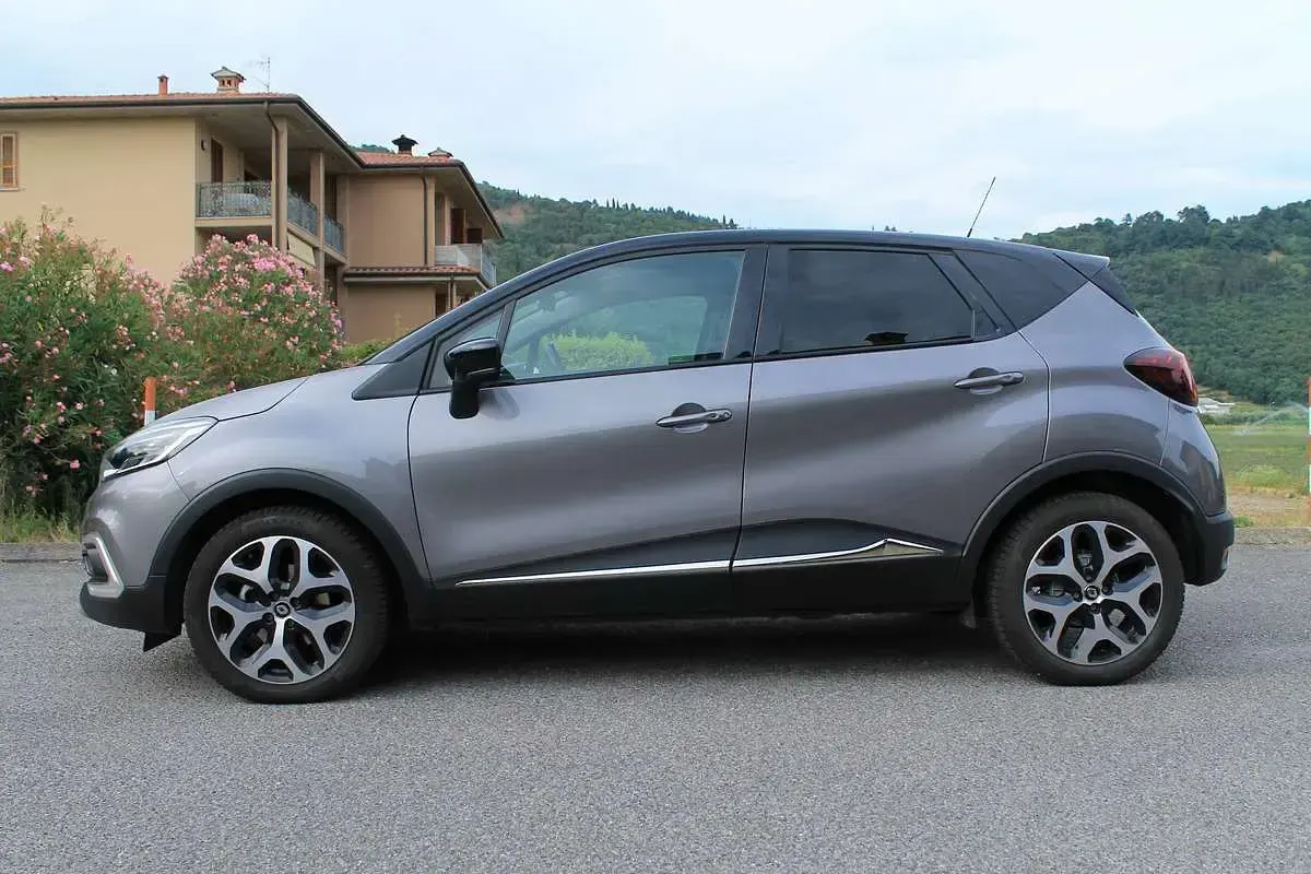 Usata Renault Captur 90 CV (66 kW) 2019 SUV
