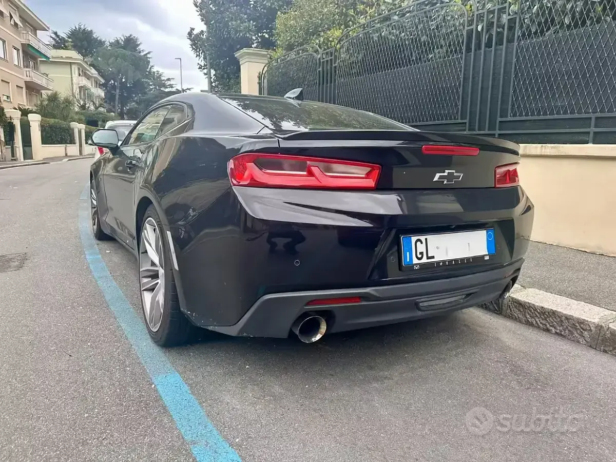 Usata Chevrolet Camaro 275 CV (202 kW) 2019 Nero Coupé