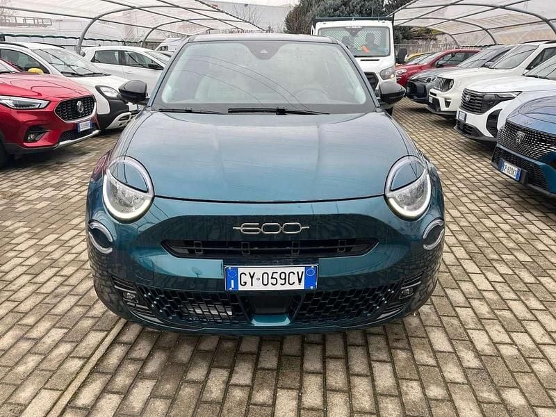Usata Fiat 600 La Prima 101 CV (74 kW) 2025 Blu SUV
