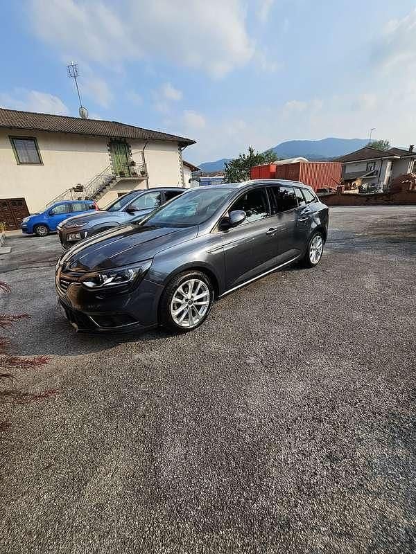 Usata Renault Mégane GrandTour Intens 116 CV (85 kW) 2020 Station wagon