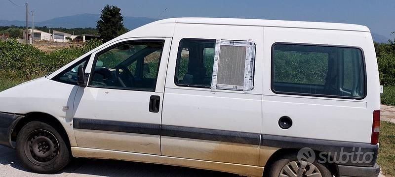 Usata Fiat Scudo 94 CV (69 kW) 2005 Bianco Furgone
