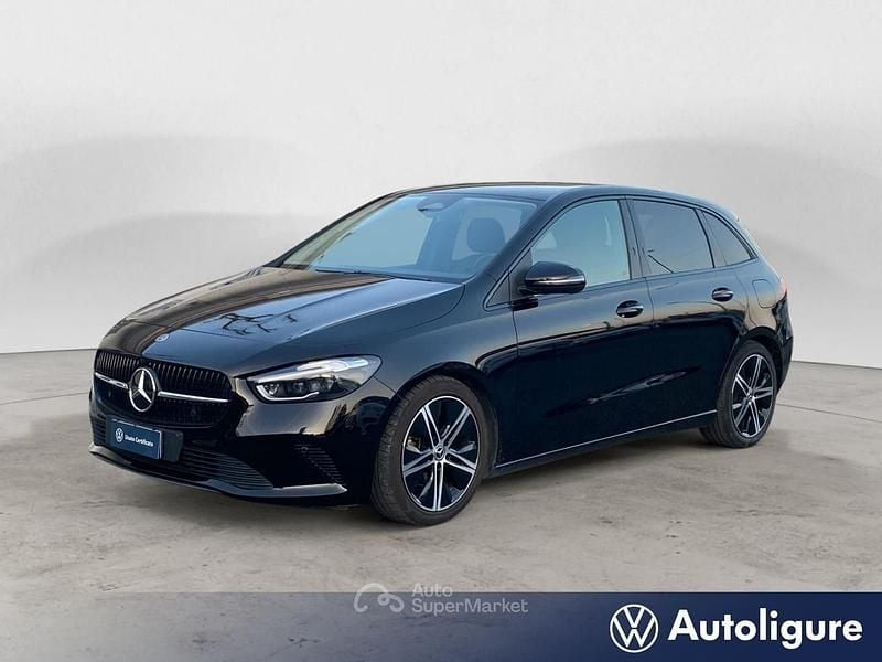 Usata Mercedes B180 Advanced 116 CV (85 kW) 2023 Nero Monovolume