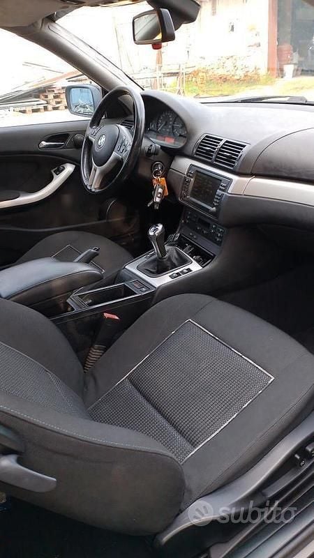 Usata BMW 330 2004 Nero Coupé