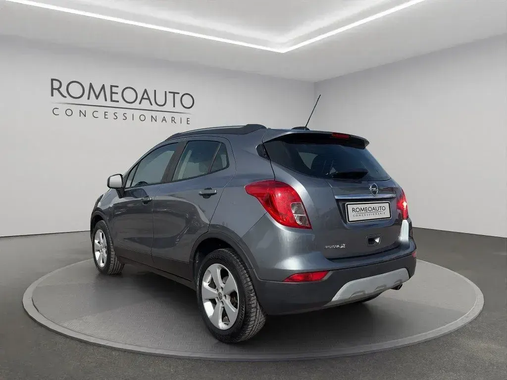 Usata Opel Mokka X 110 CV (80 kW) 2018 Grigio metallizzato SUV