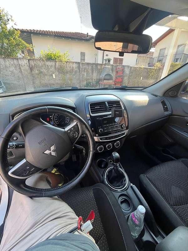 Usata Mitsubishi ASX Intense 116 CV (85 kW) 2014 Bianco SUV