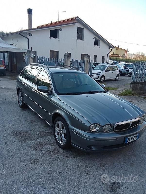 Usata Jaguar X-type 130 CV (95 kW) 2006 Grigio Station wagon