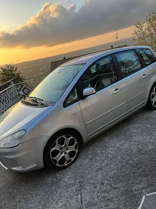 Usata Ford C-MAX Titanium 110 CV (80 kW) 2007 Monovolume