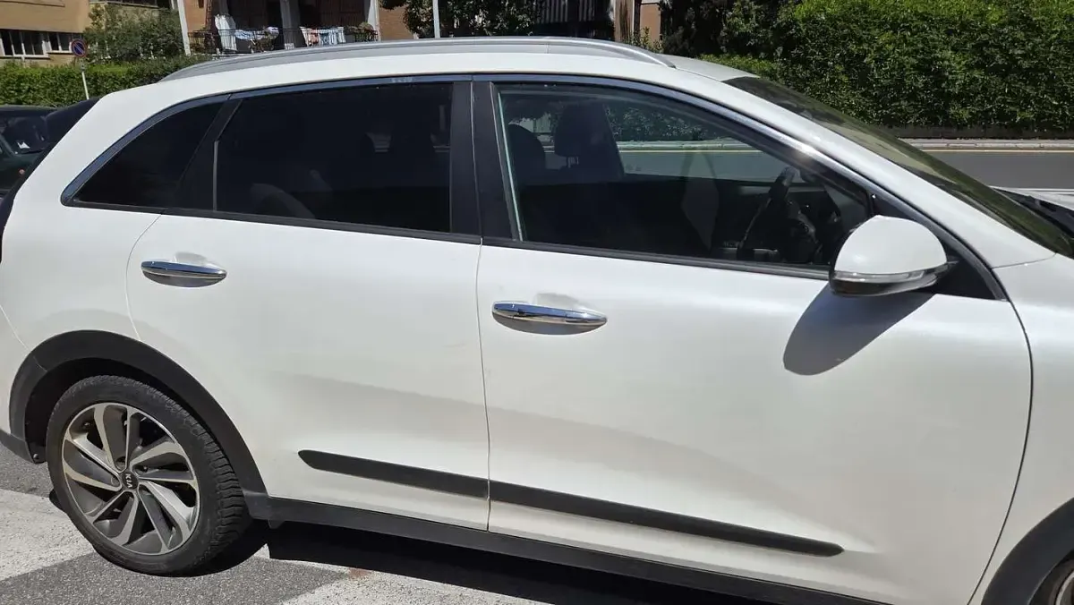 Usata Kia Niro Style 105 CV (77 kW) 2017 Bianco SUV