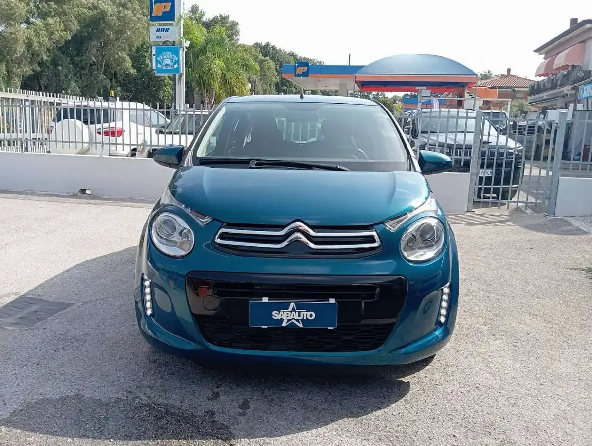 Usata Citroën C1 Shine 72 CV (52 kW) 2021 Blu/azzurro Utilitaria