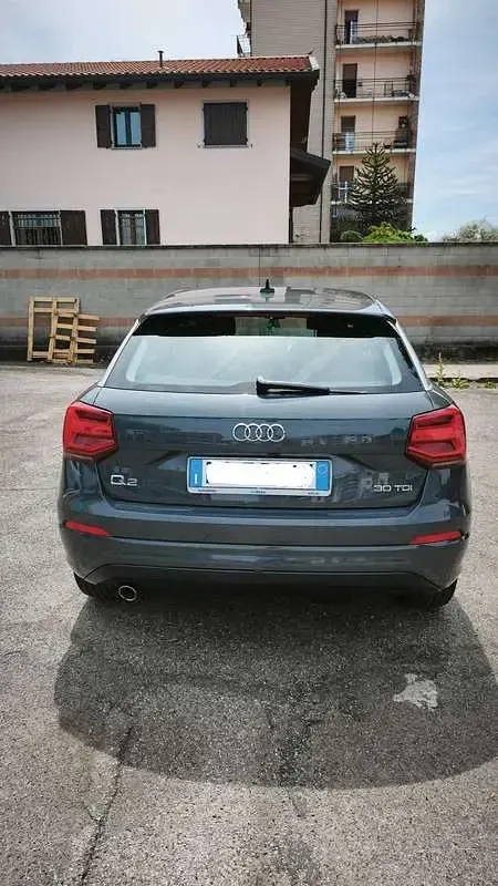 Usata Audi Q2 Admired 116 CV (85 kW) 2018 Grigio SUV