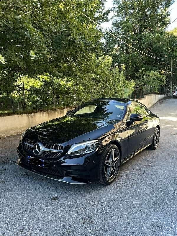 Usata Mercedes C220 Premium Plus 194 CV (142 kW) 2019 Coupé