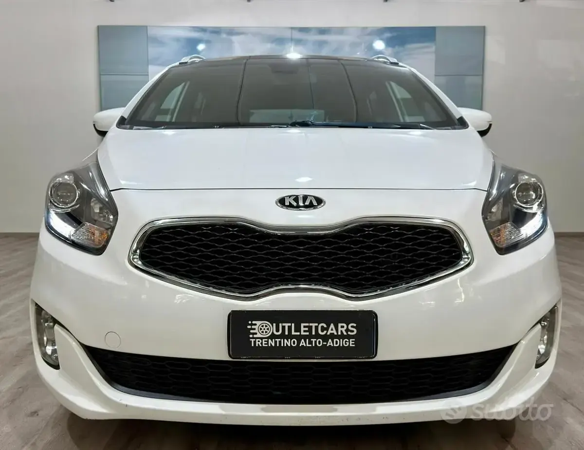 Usata Kia Carens 115 CV (84 kW) 2015 Bianco Monovolume