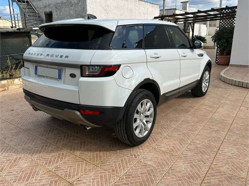 Usata Land Rover Range Rover evoque 150 CV (110 kW) 2017 Bianco SUV