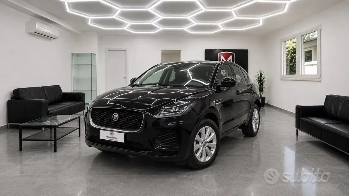 Usata Jaguar E-Pace 150 CV (110 kW) 2019 Nero SUV
