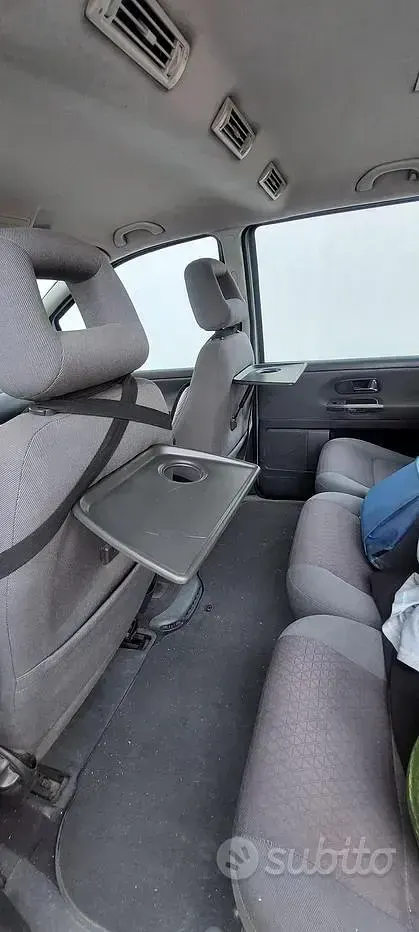 Usata Ford Galaxy 116 CV (85 kW) 2005 Grigio Monovolume