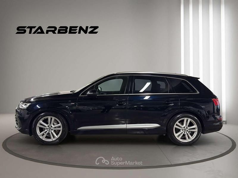 Usata Audi Q7 Business Plus 272 CV (200 kW) 2017 Blu/azzurro SUV
