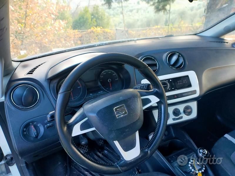 Usata Seat Ibiza ST 2014 Bianco Station wagon