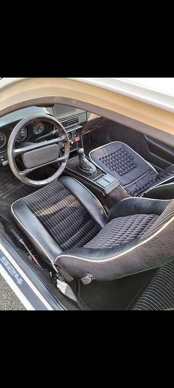 Usata Porsche 924 125 CV (91 kW) 1980 Bianco Coupé