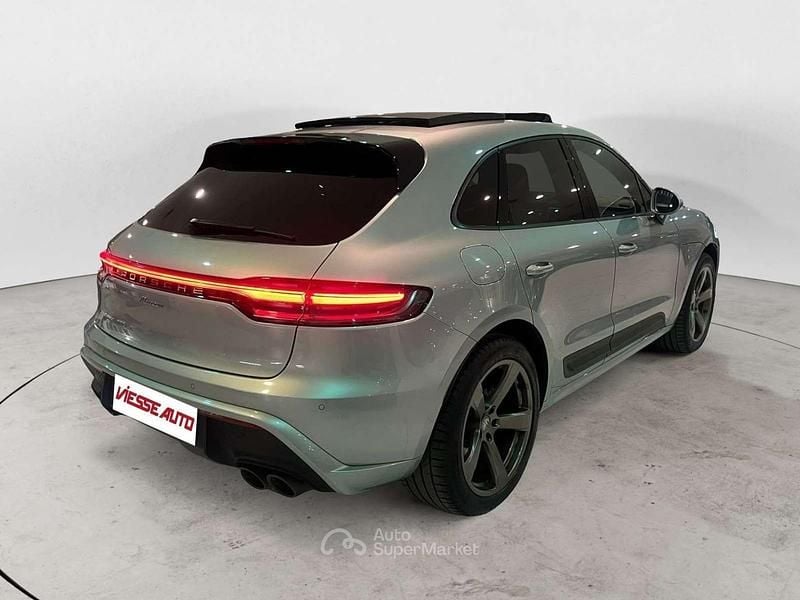 Usata Porsche Macan 265 CV (194 kW) 2022 Argento SUV