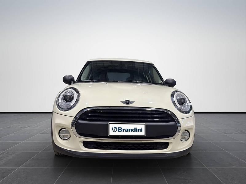 Usata Mini One D Hype 95 CV (69 kW) 2018 Beige cappuccino Utilitaria