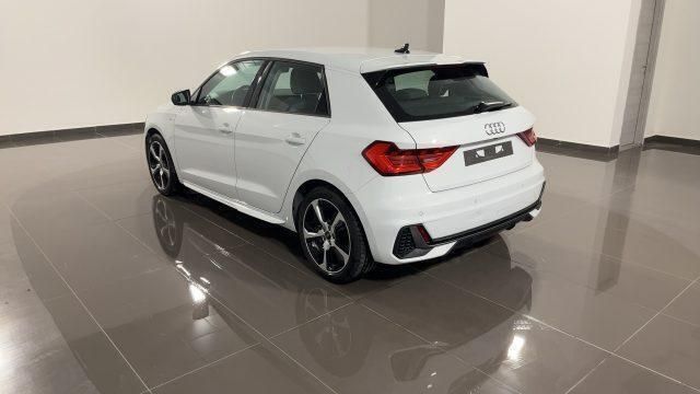 Usata Audi A1 S-Line 95 CV (69 kW) 2022 Bianco pastello Utilitaria