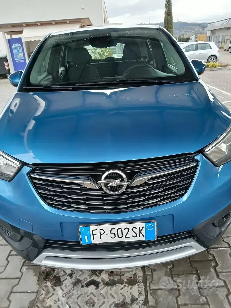 Usata Opel Crossland X 81 CV (59 kW) 2018 Blu SUV