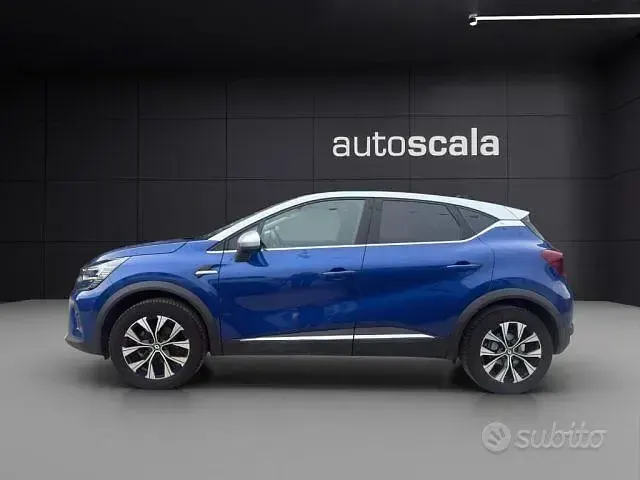 Usata Renault Captur Techno 91 CV (66 kW) 2024 Rosso SUV