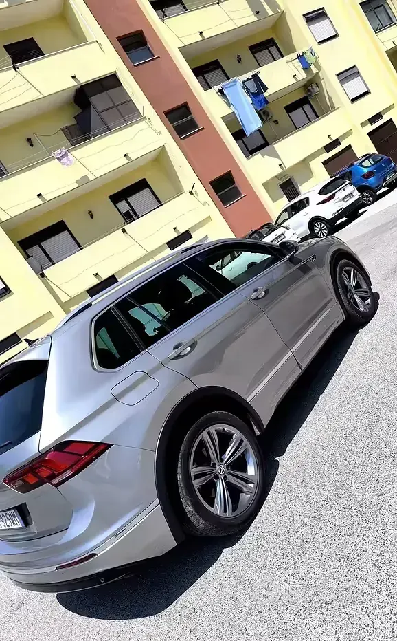 Usata VW Tiguan Sport 131 CV (96 kW) 2020 Grigio SUV