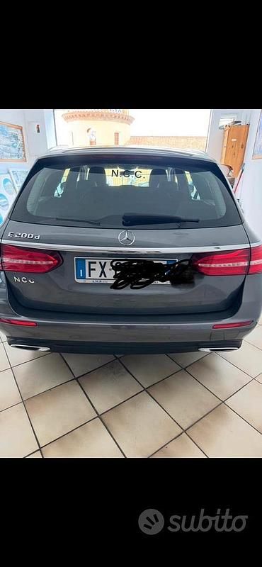 Usata Mercedes E200 2019 Verde Station wagon
